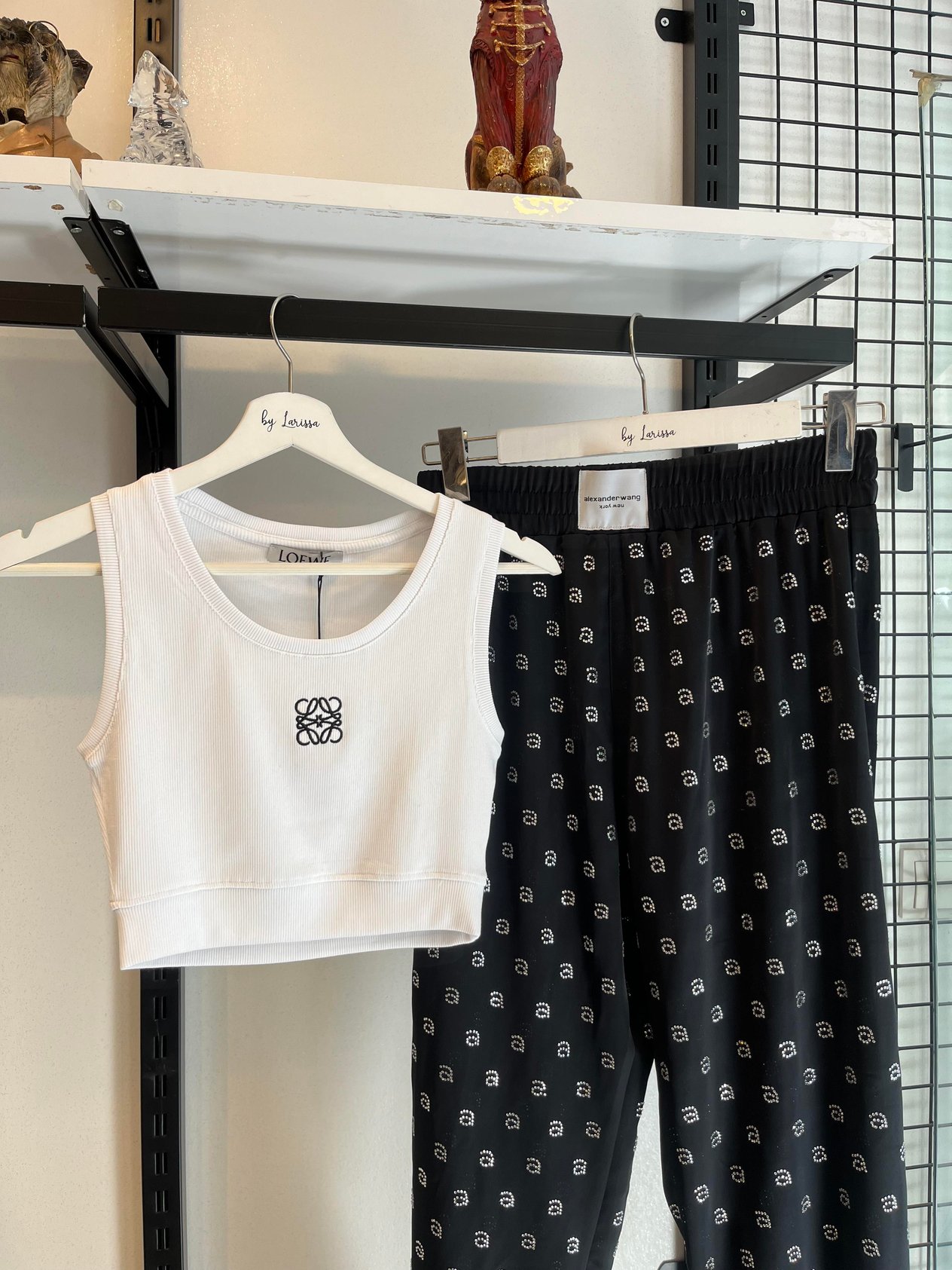 YENİ SEZON LOEWE BEYAZ CROP TOP