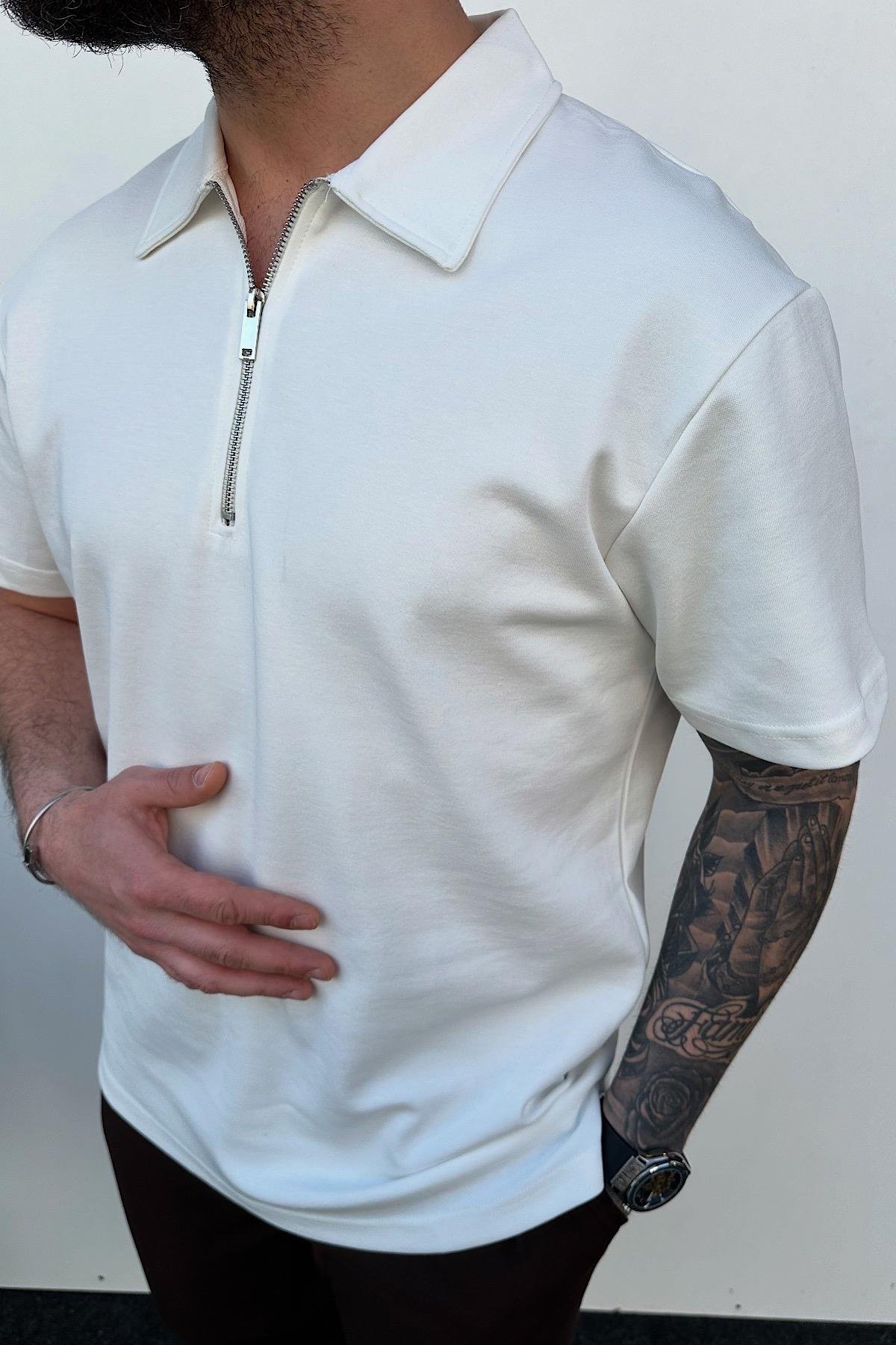 Beyaz Fermuarlı Polo Yaka T-Shirt
