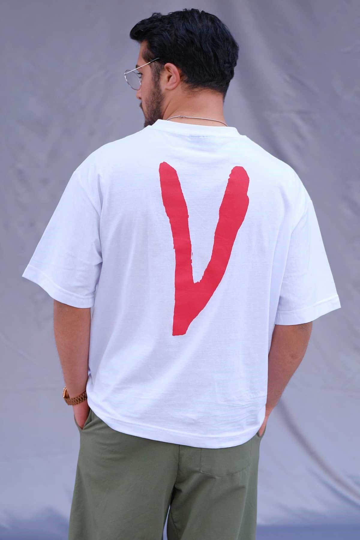 Oversize Beyaz Love