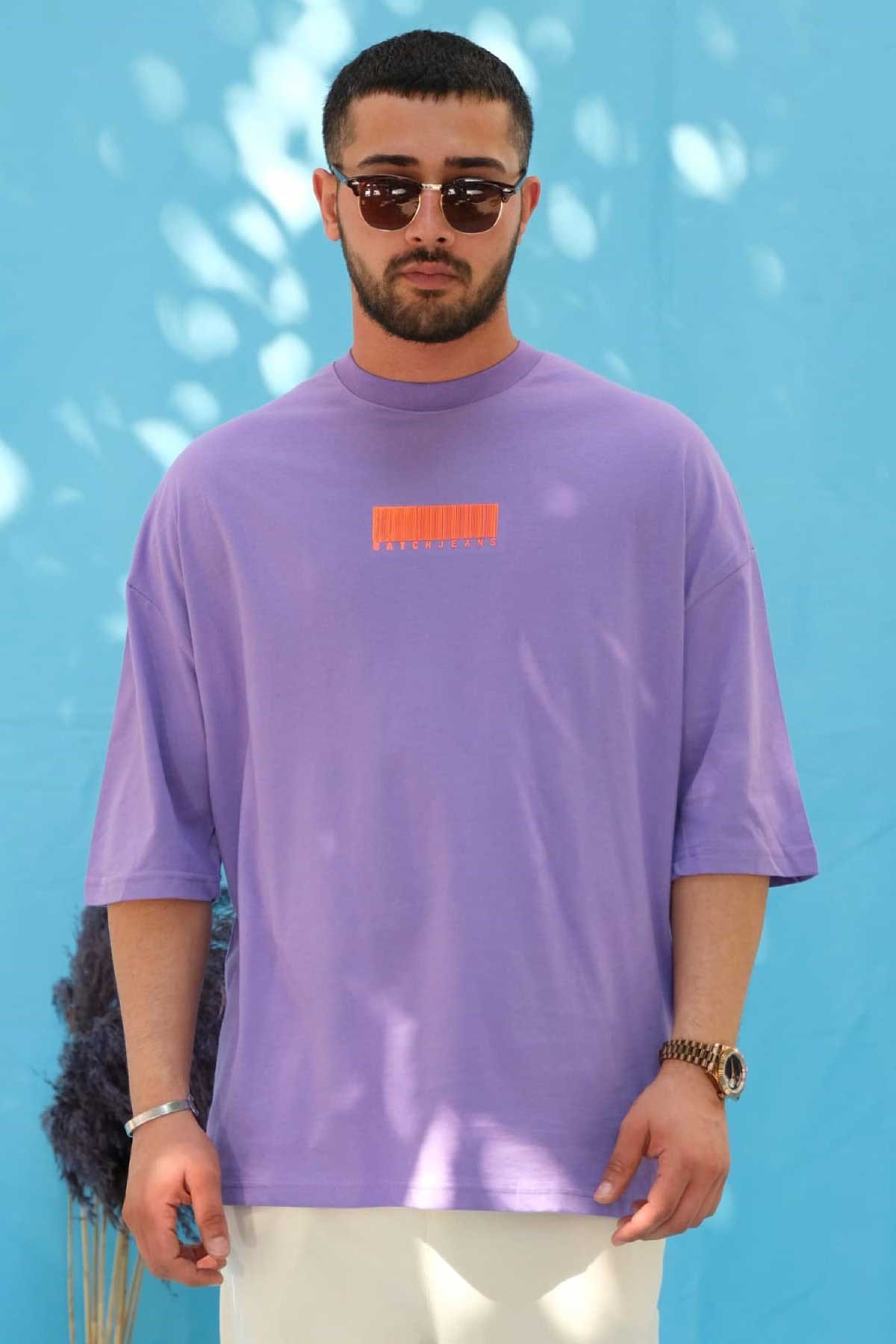 Oversize Lila Arkası Desenli T-Shirt 