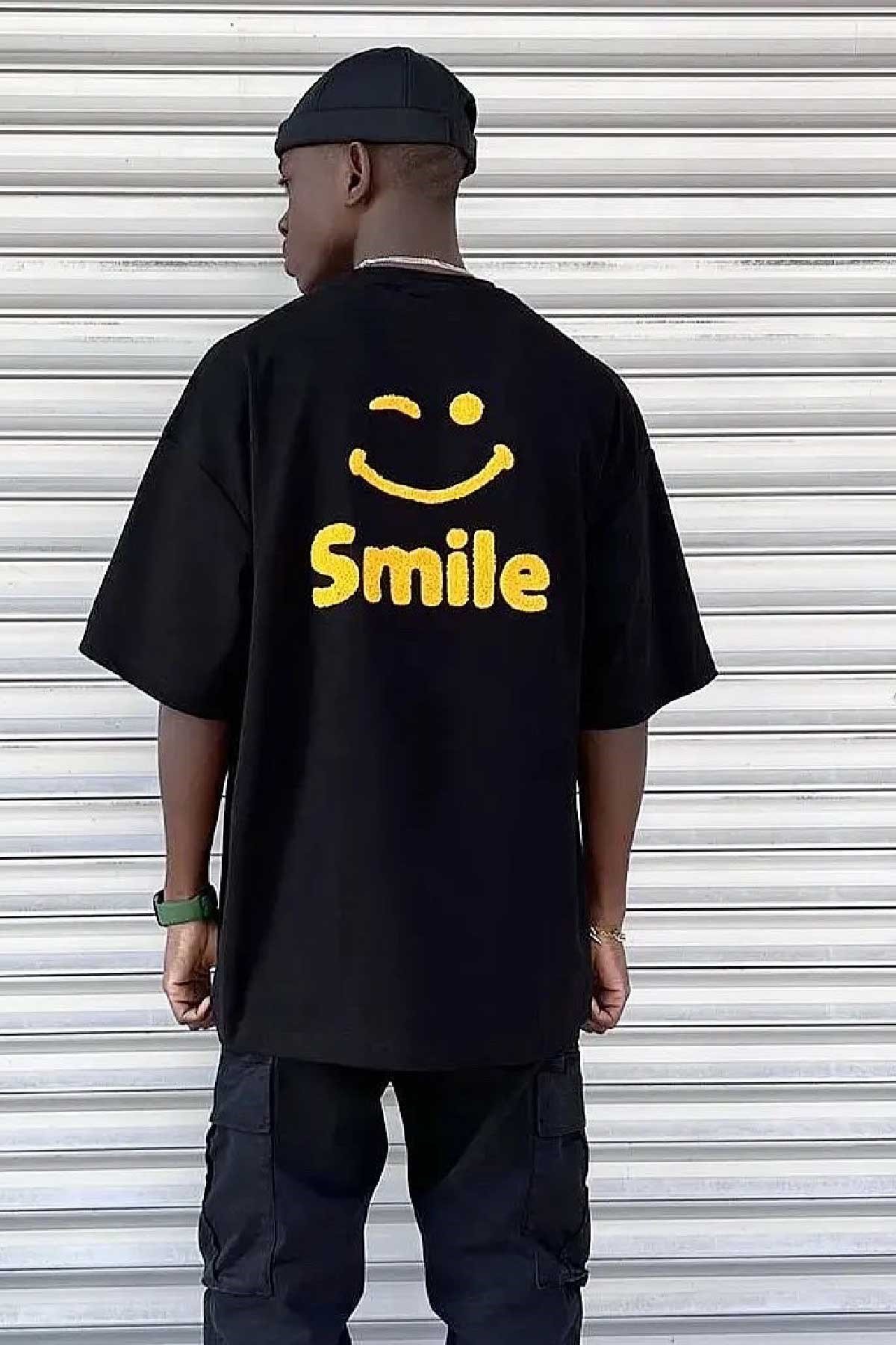 Oversize Smile T-Shirt