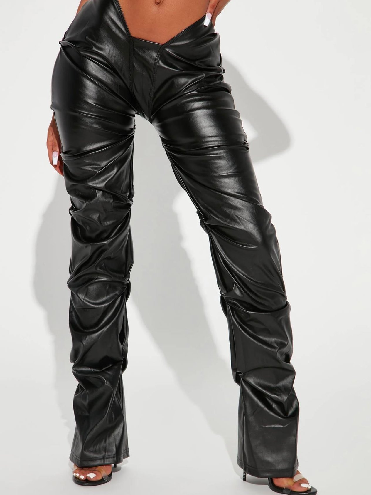 DARE SİYAH V KESİM PANTOLON