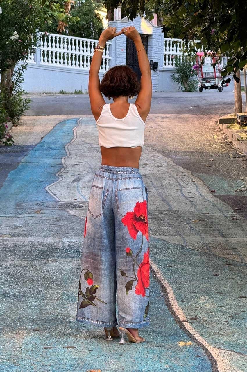 Gelincik Desenli Özel Tasarım Denim Görünümlü Pantolon