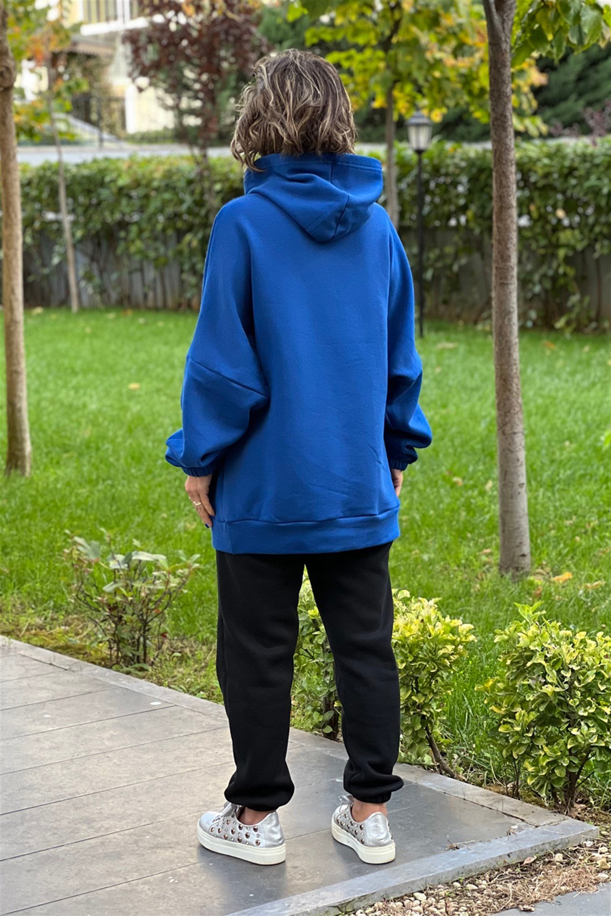 Mavi Renk İçi Polarlı 3 İplik Kalın Sweatshirt