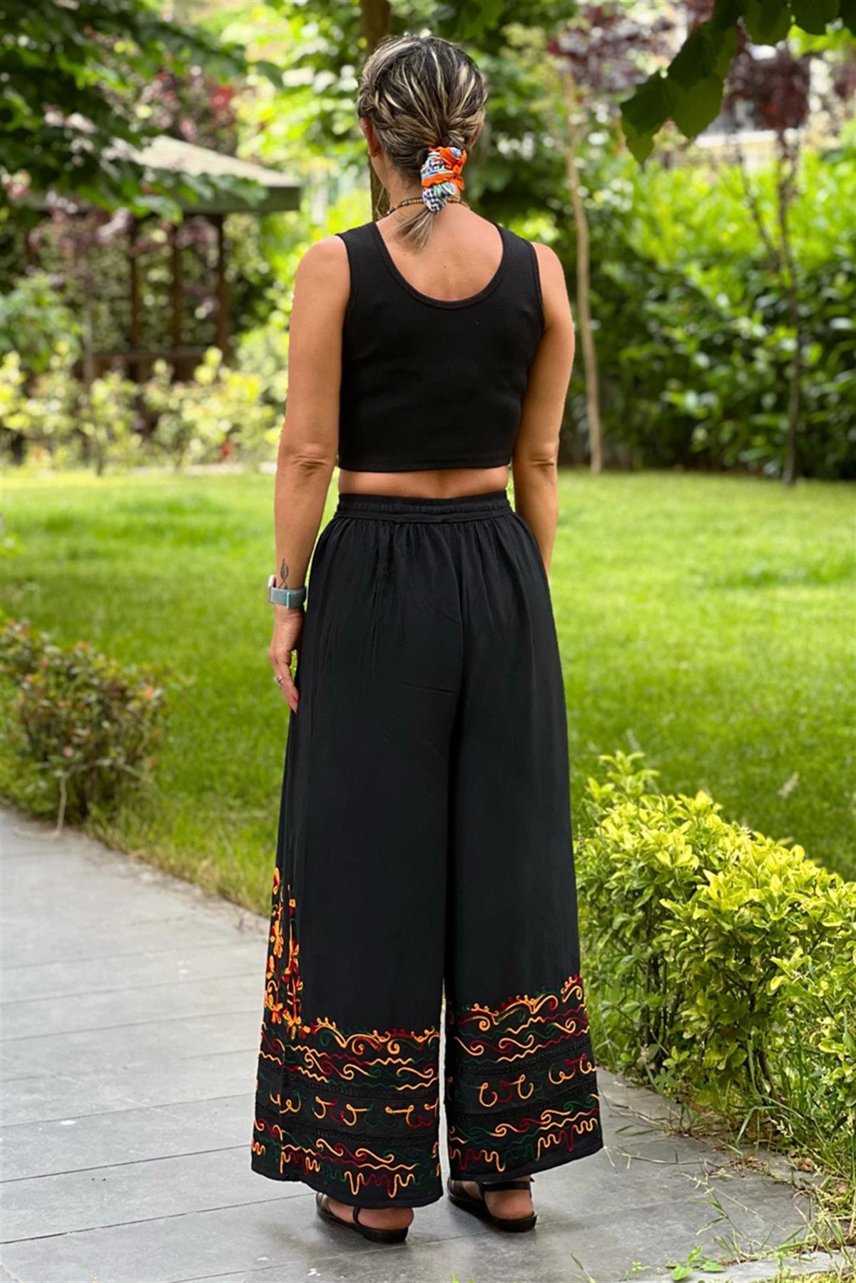 Siyah Kashew %100 Pamuk Nakışlı Pantolon