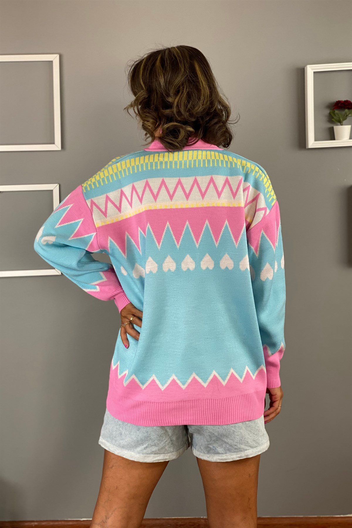 Zigzag Desenli Pembe Mavi Hırka