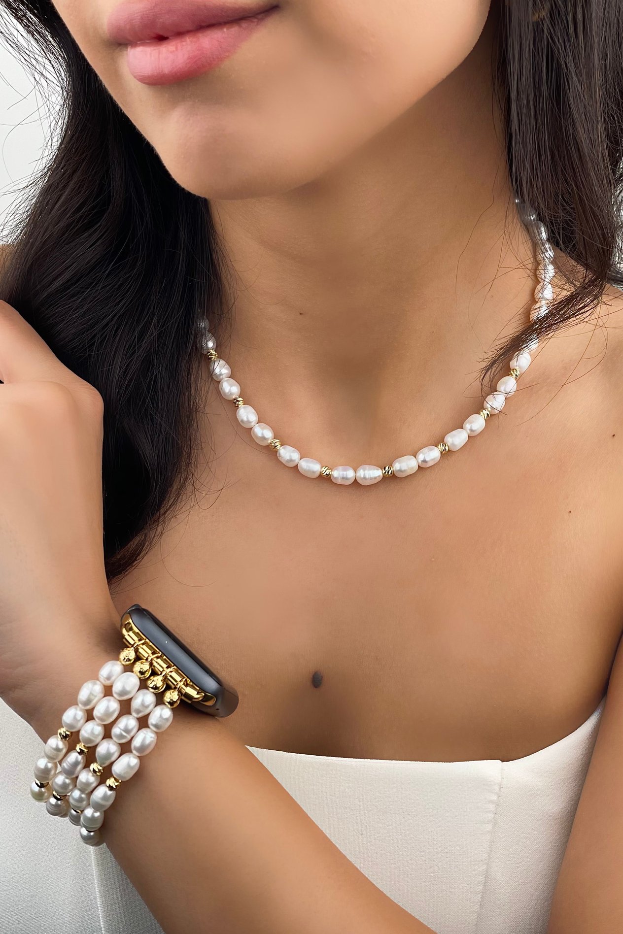Freshwater Pearl Apple Watch Band with Necklace - Gold - 4 Rows