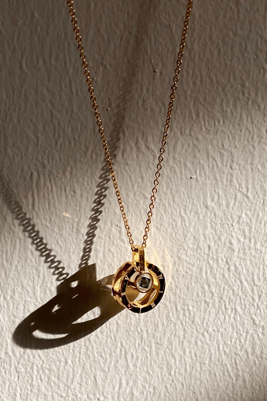 Taşlı Aşk Kolyesi Gold