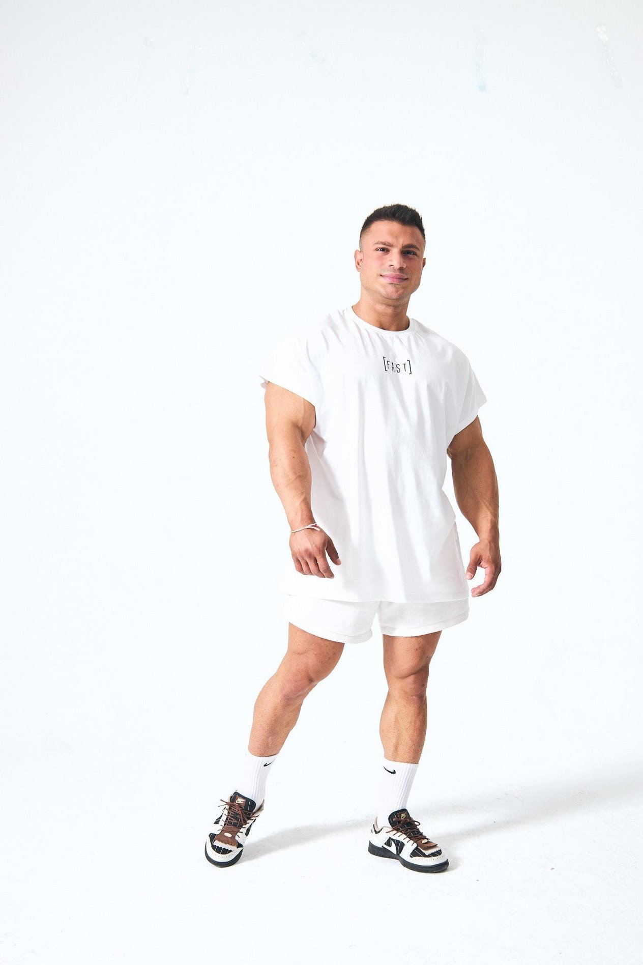 “Line” Arka Ve Ön Kabartma Baskılı Oversize - Beyaz