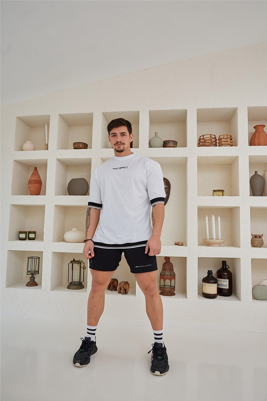 Ribanalı Yırtmaçlı Beyaz Oversize T-Shirt