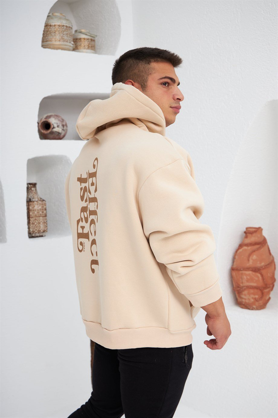 Sırtı Baskılı Kapüşonlu Sweatshirt