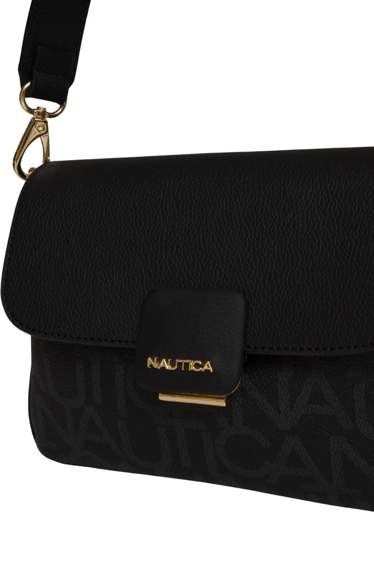 {Nautica}