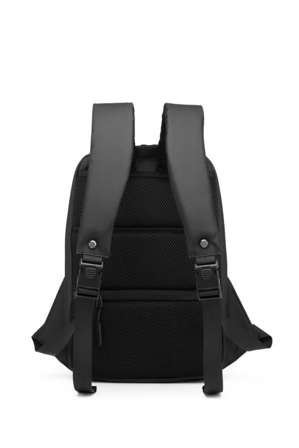 {Smart Bags}