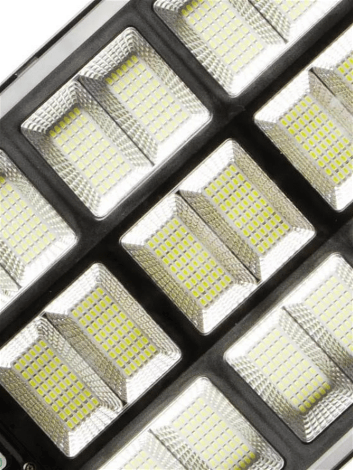 600 Watt Kanatlı Solar Güneş Enerjili Led Bahçe Dekor Aydınlatması Sokak Lambası