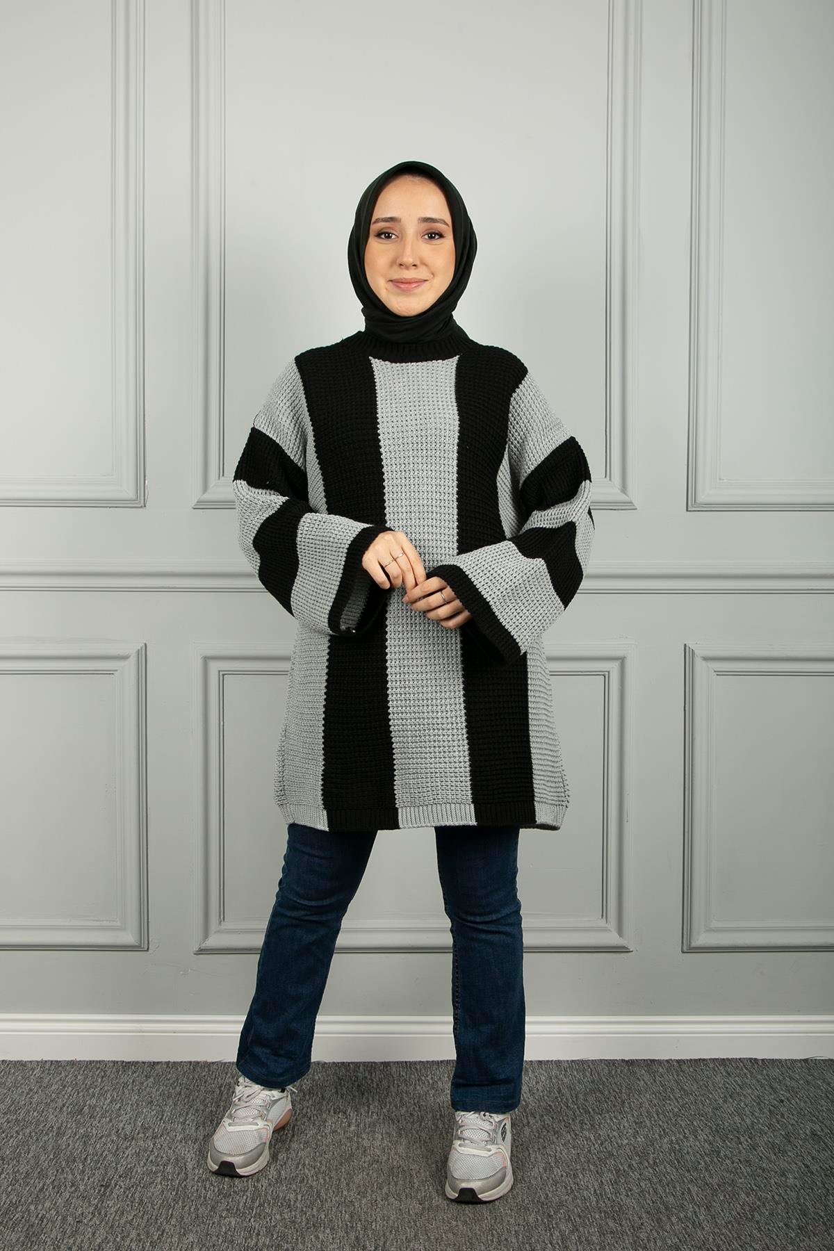 Kadın Gri Desenli Triko Tunik