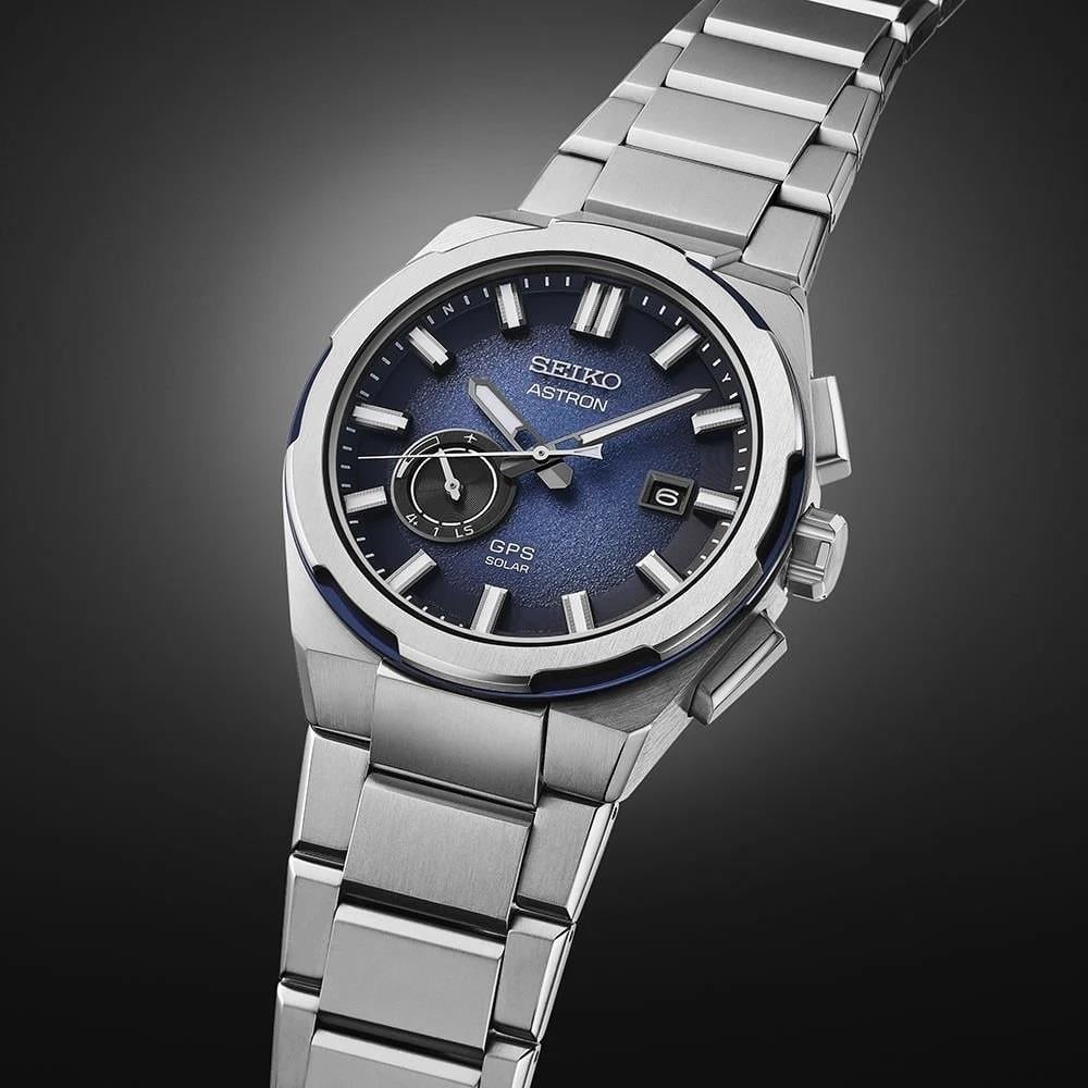 Seiko Astron GPS Solar SSJ023J Erkek Kol Saati
