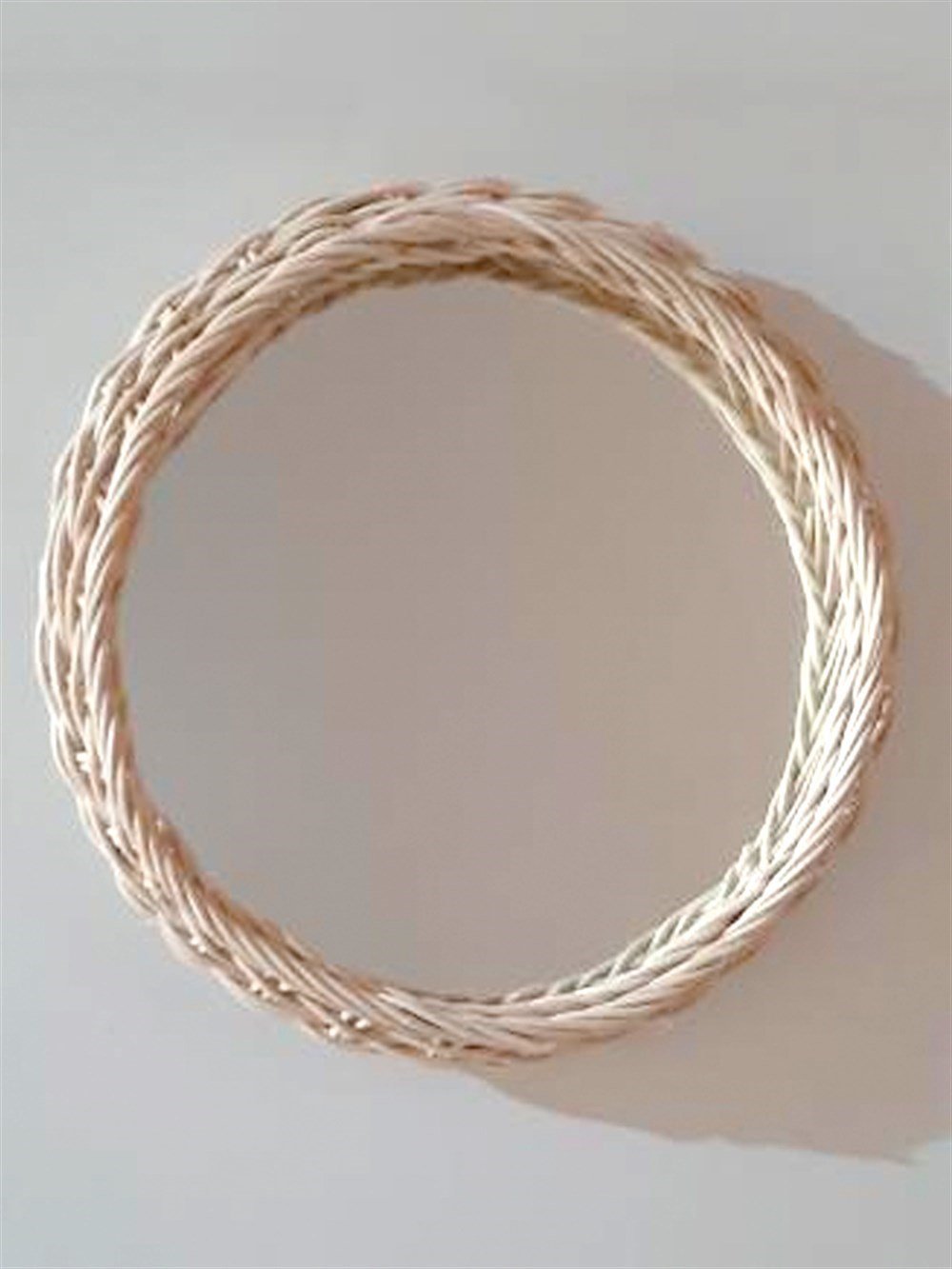 Rattan Ayna