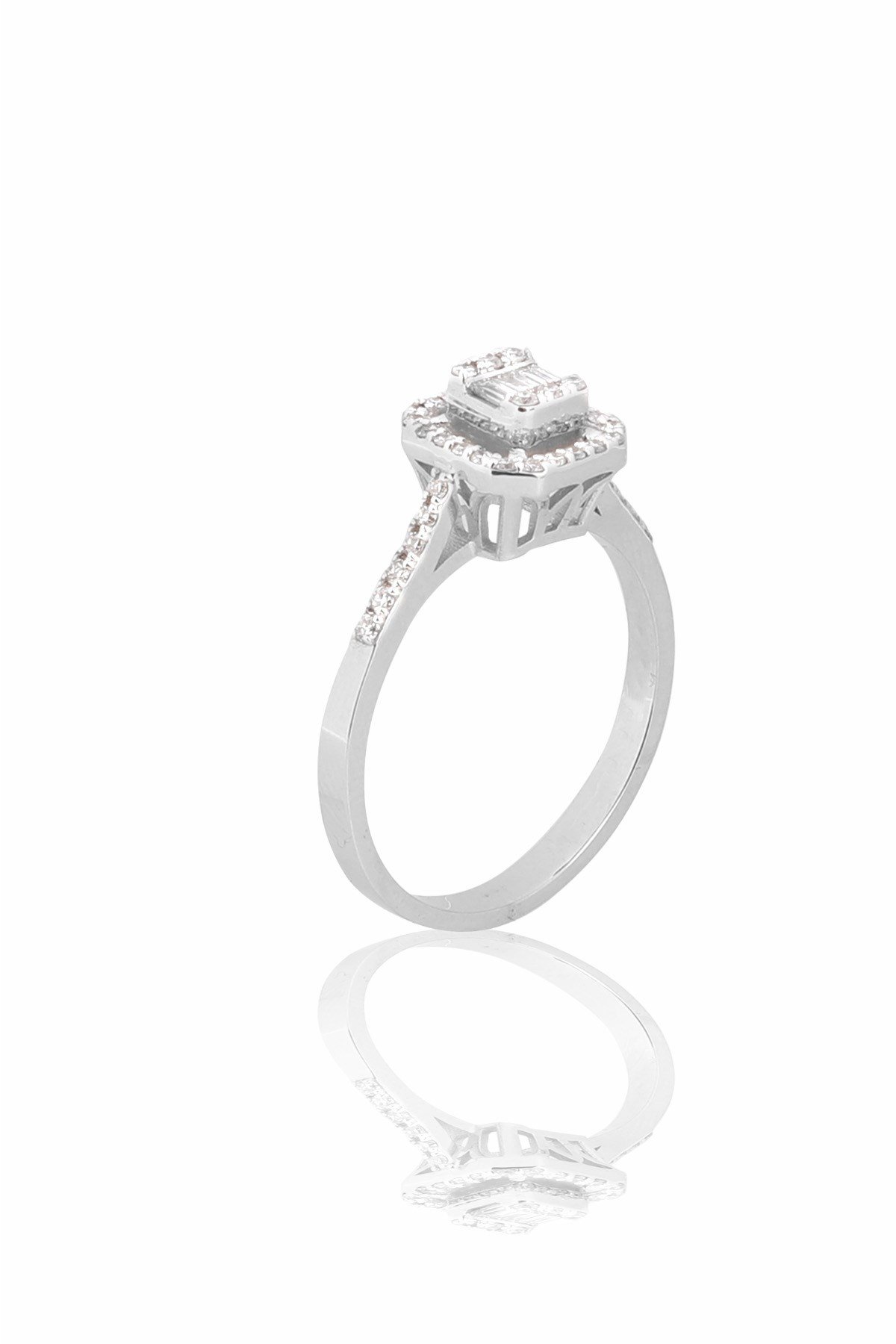 ALYANAKLAR 0.47 CT F VS BAGET PIRLANTA YÜZÜK Baget Yüzükler