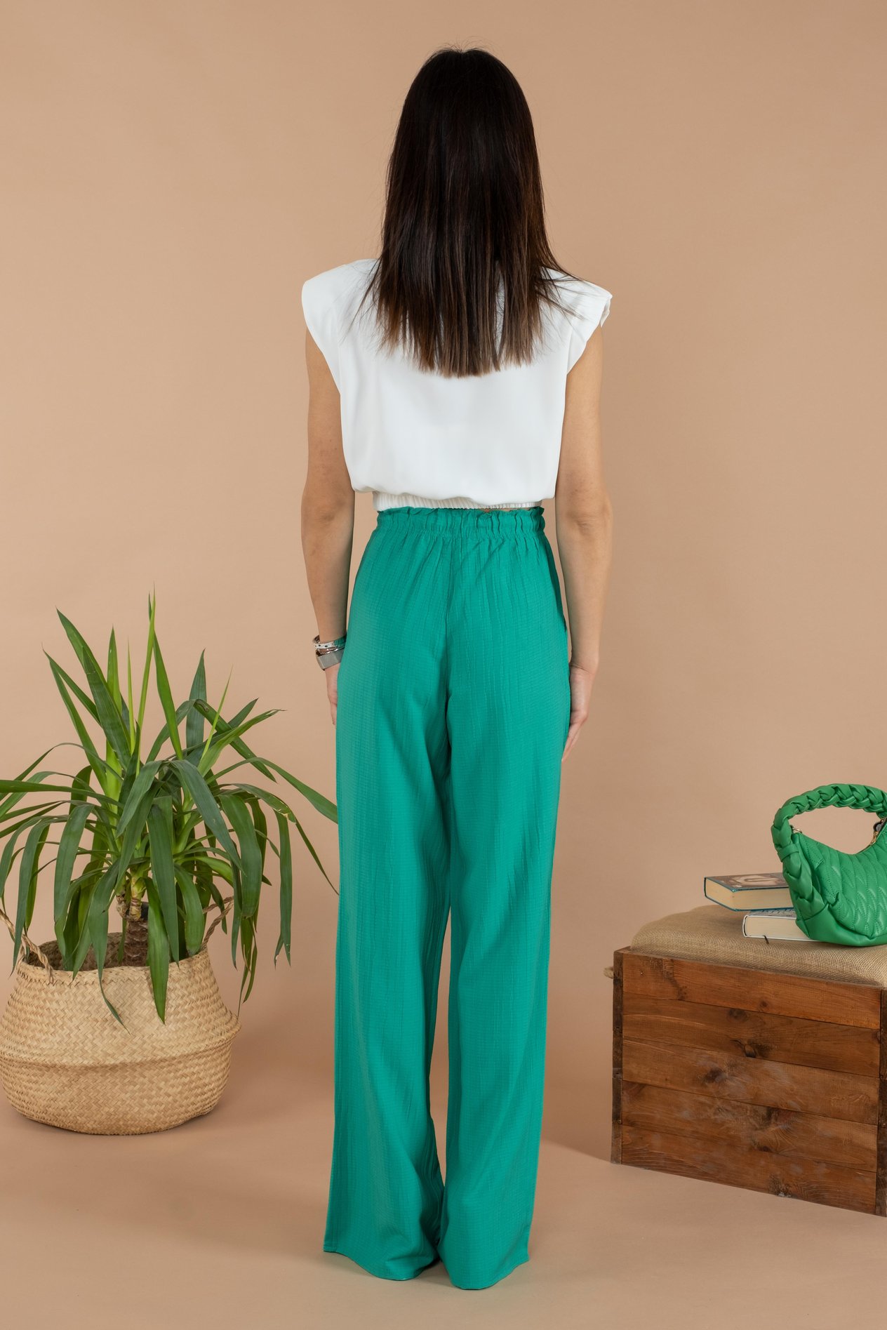 Mgebutik Yeşil Kadın Cepli Bol Paça PantolonMgebutik Yeşil Kadın Cepli Bol Paça Pantolon
