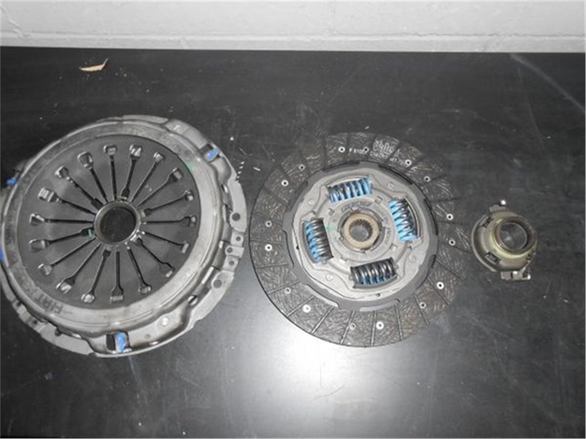 YEDEK PARÇADEBRIYAJ SETİ DUCATO-BOXER-JUMPER 2.8 JTD-2.8 TDI 07-99 8140-43S-MEK-MG5T PSA 2052.Y2PSAPSA 2052.Y2