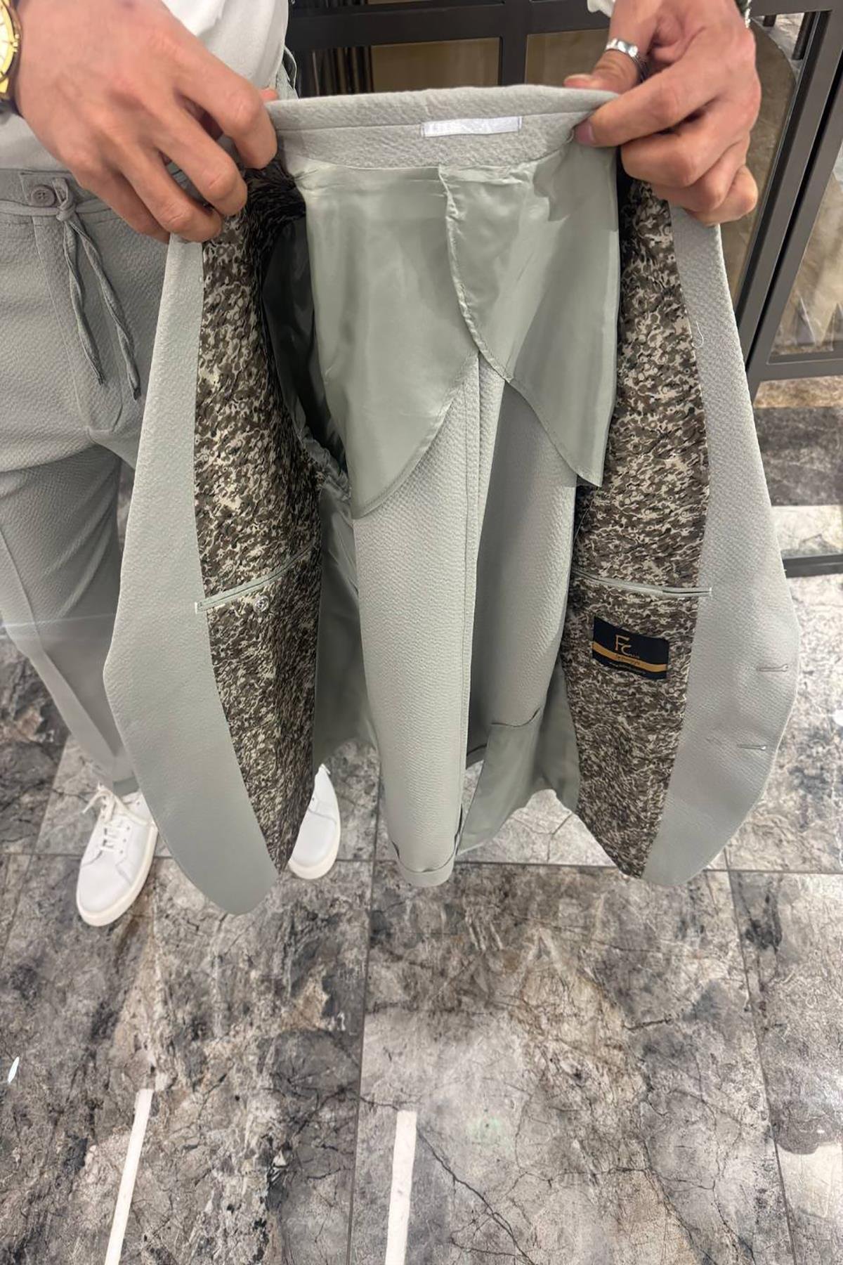 MONO YAKA TORBA CEP TAKIM ELBİSE 
