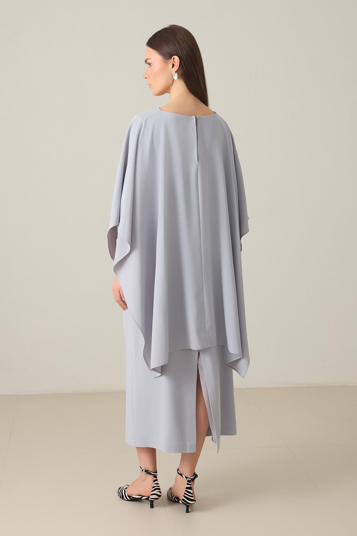 Açık Gri Kayık Yaka Belden Büzgü Detaylı Uzun Kollu Midi Boy Elbise Kadın Dresses & Evening Dresses modelleri