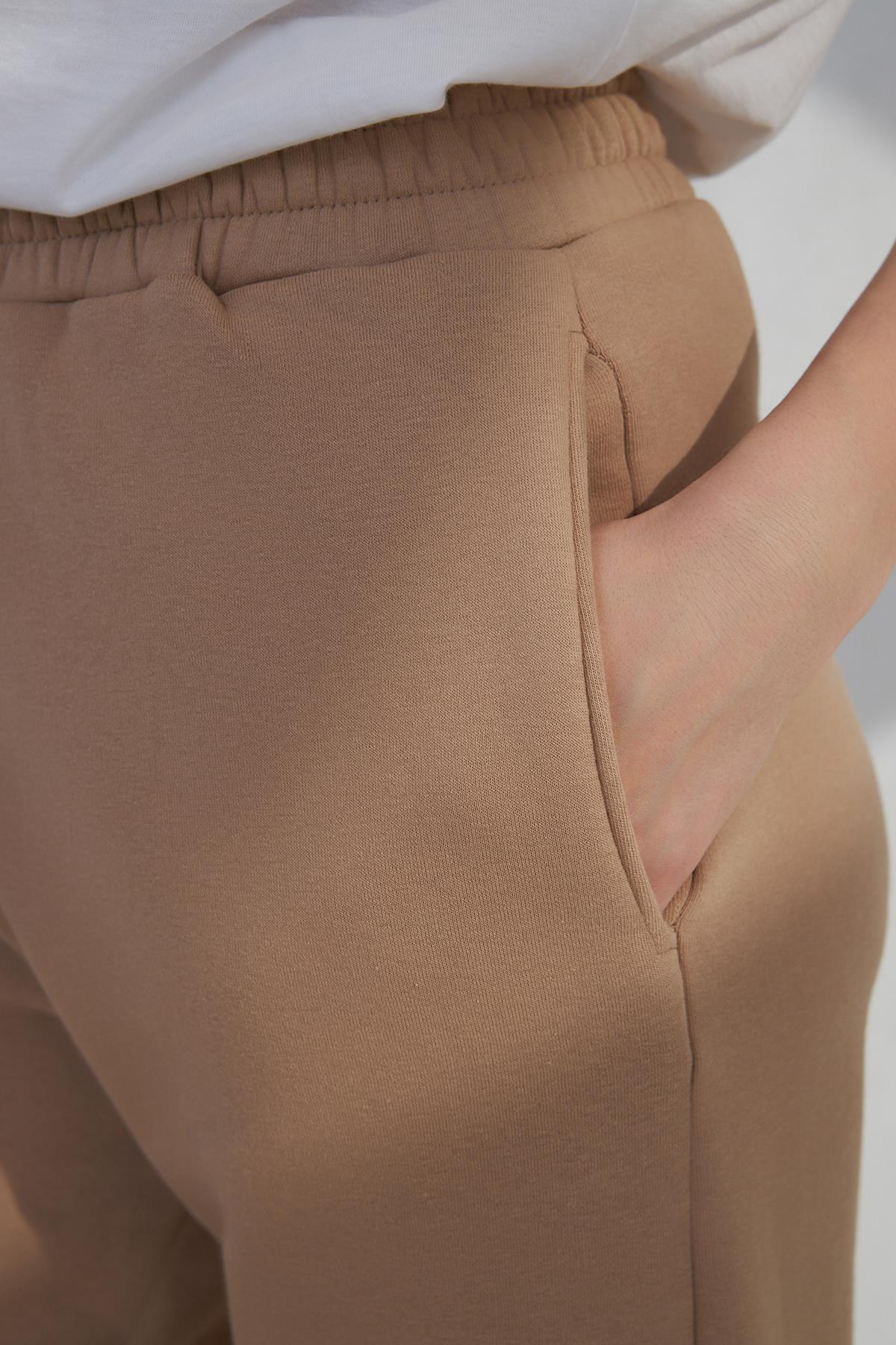 Camel Tam Kalıp Bilekten Lastikli Eşofman Altı Kadın Sweatpants modelleri
