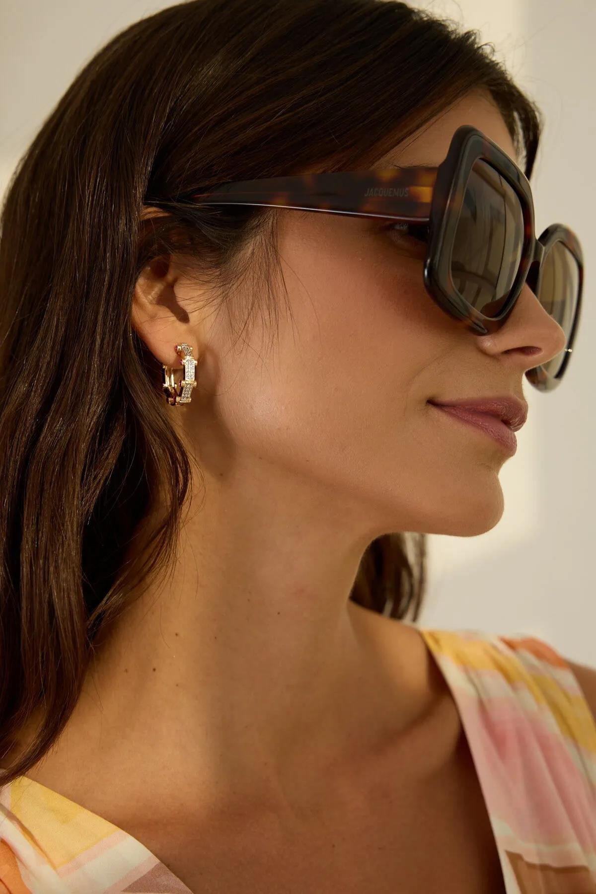 Ekru Marka Model Ruby Taş Detaylı Serenay Küpe Kadın Kategorisiz modelleri
