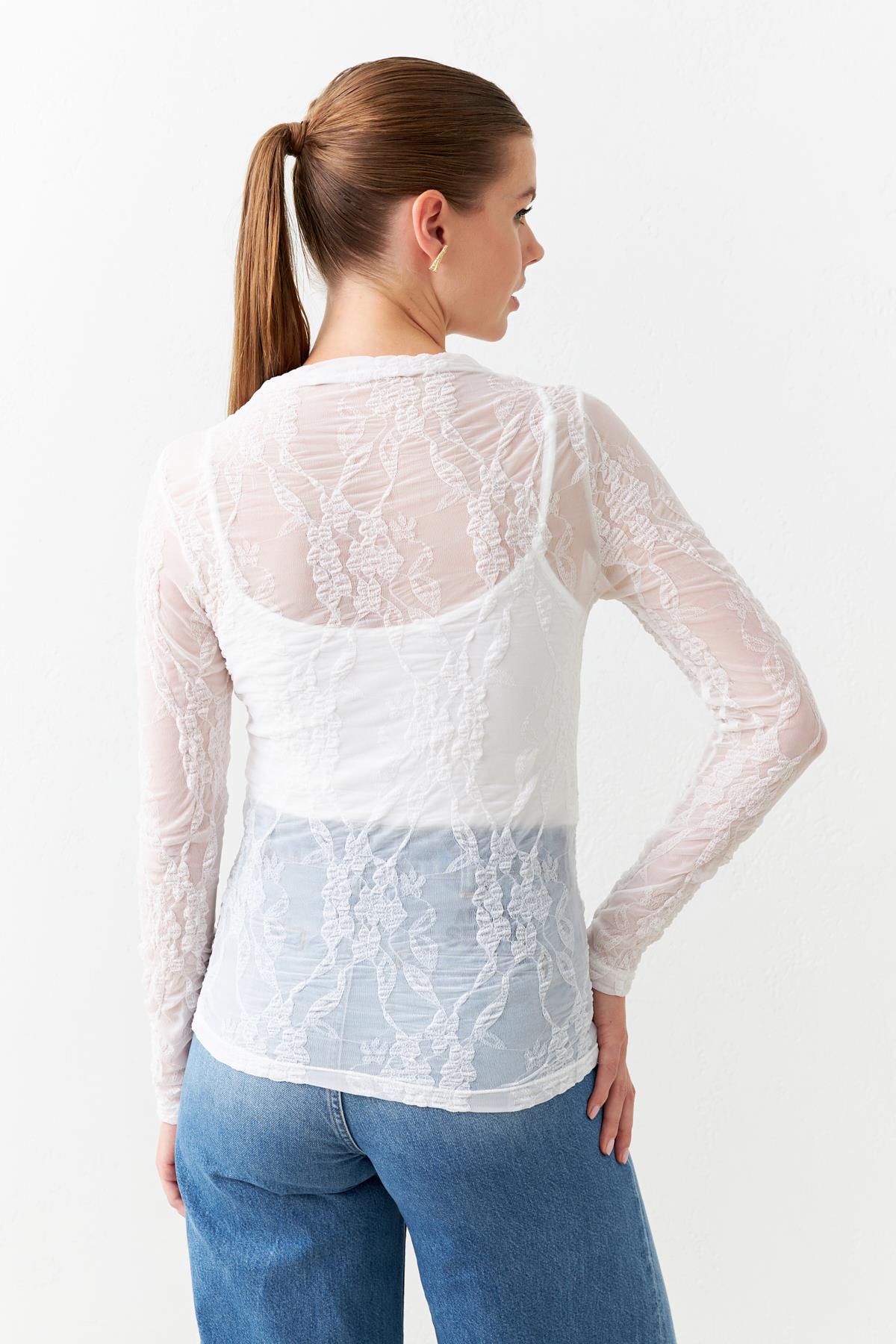 Ekru Transparan Dantel Detaylı Balıkçı Yaka Uzun Kollu Bluz Kadın Blouse modelleri