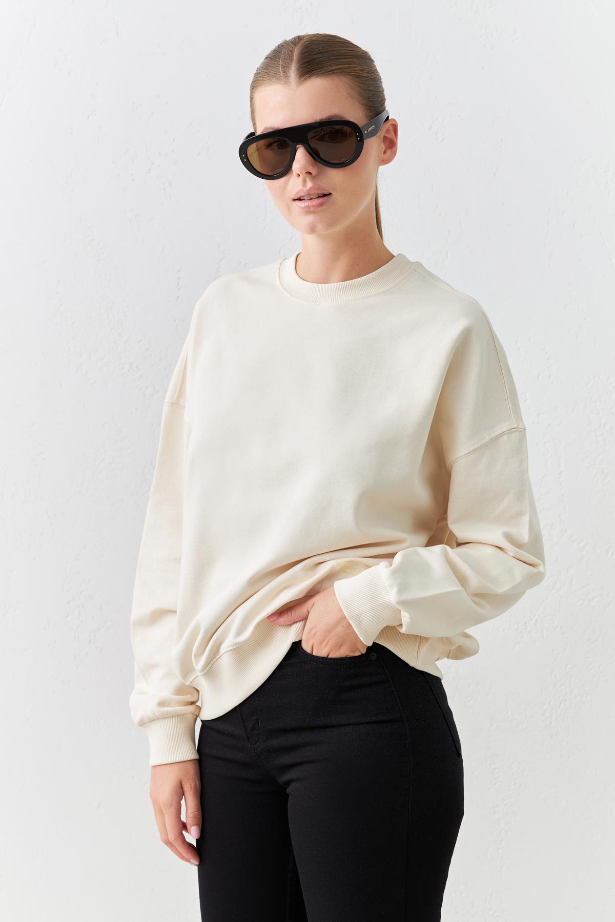 Krem Bisiklet Yaka Mini Baskı Detaylı Uzun Kollu Sweatshirt  Kadın Kategorisiz modelleri