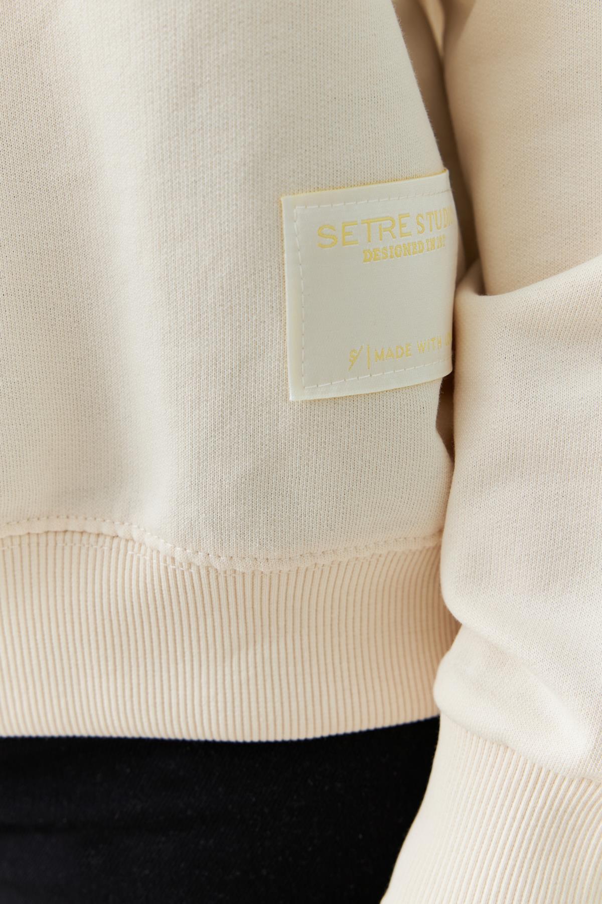 Krem Bisiklet Yaka Mini Baskı Detaylı Uzun Kollu Sweatshirt  Kadın Kategorisiz modelleri