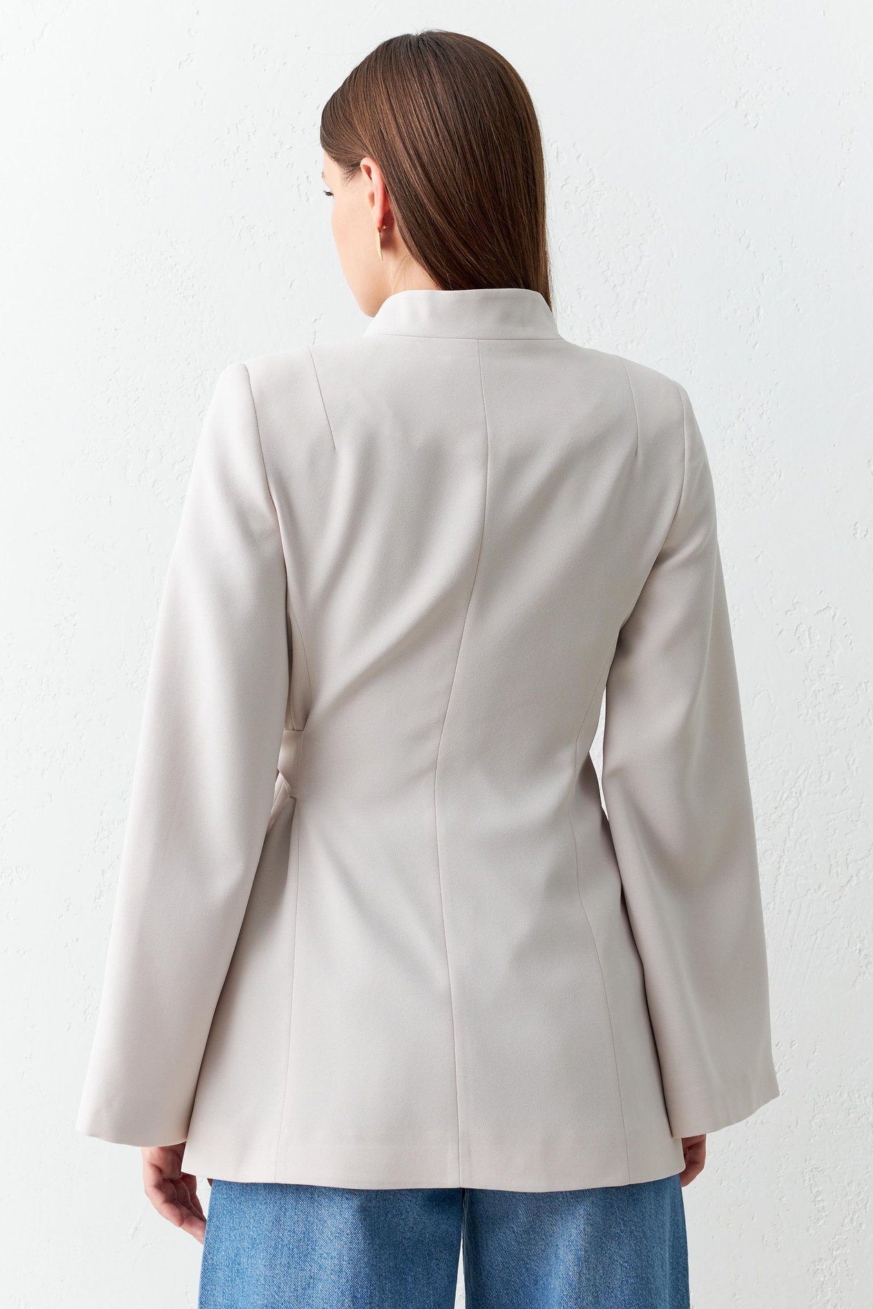 Krem Kol Detaylı Belde Bağlama Detaylı Ceket Kadın Jacket modelleri
