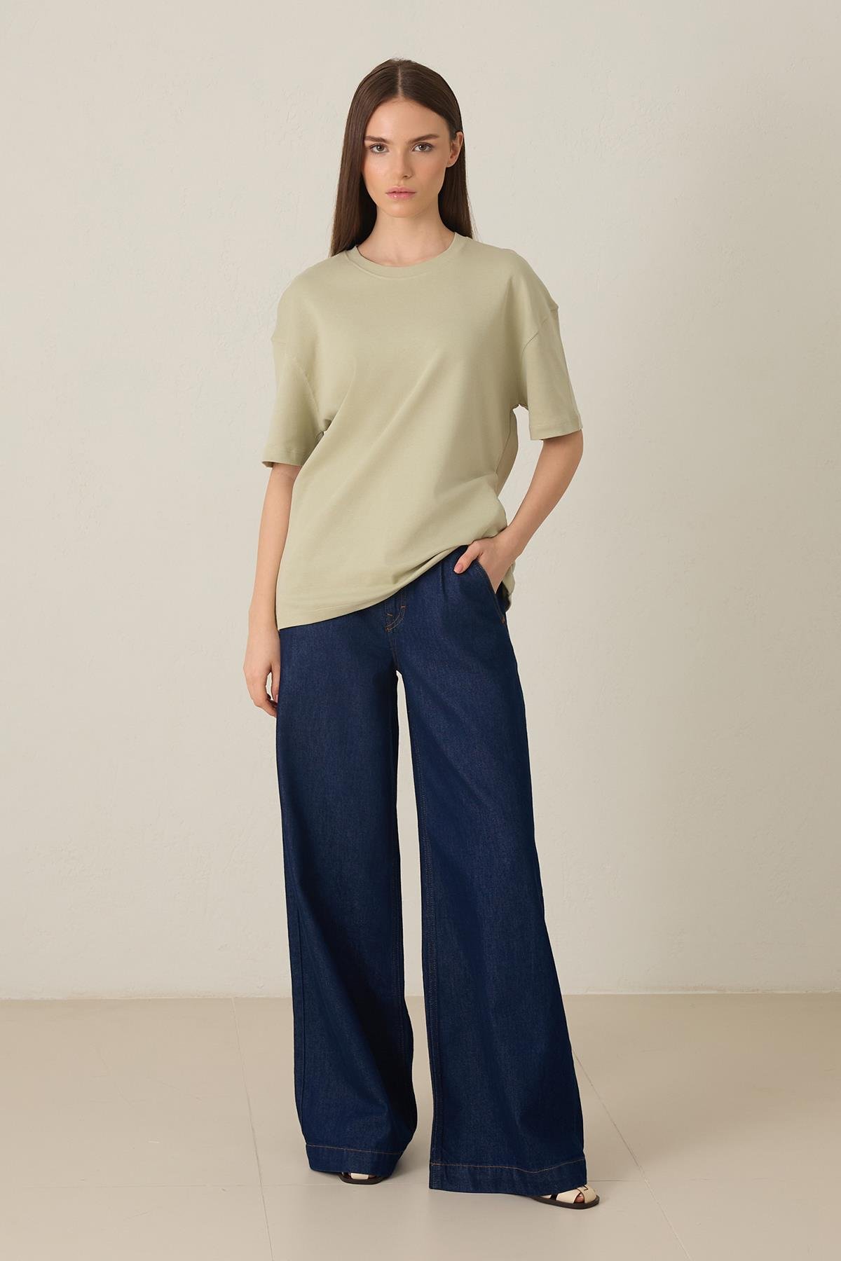 Olive %100 Pamuklu Bisiklet Yaka Basic Kısa Kollu T-Shirt Kadın T-Shirt modelleri