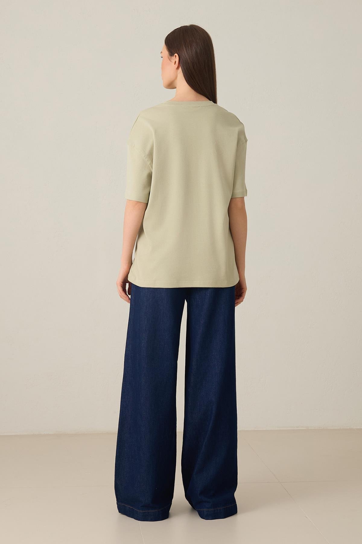 Olive %100 Pamuklu Bisiklet Yaka Basic Kısa Kollu T-Shirt Kadın T-Shirt modelleri