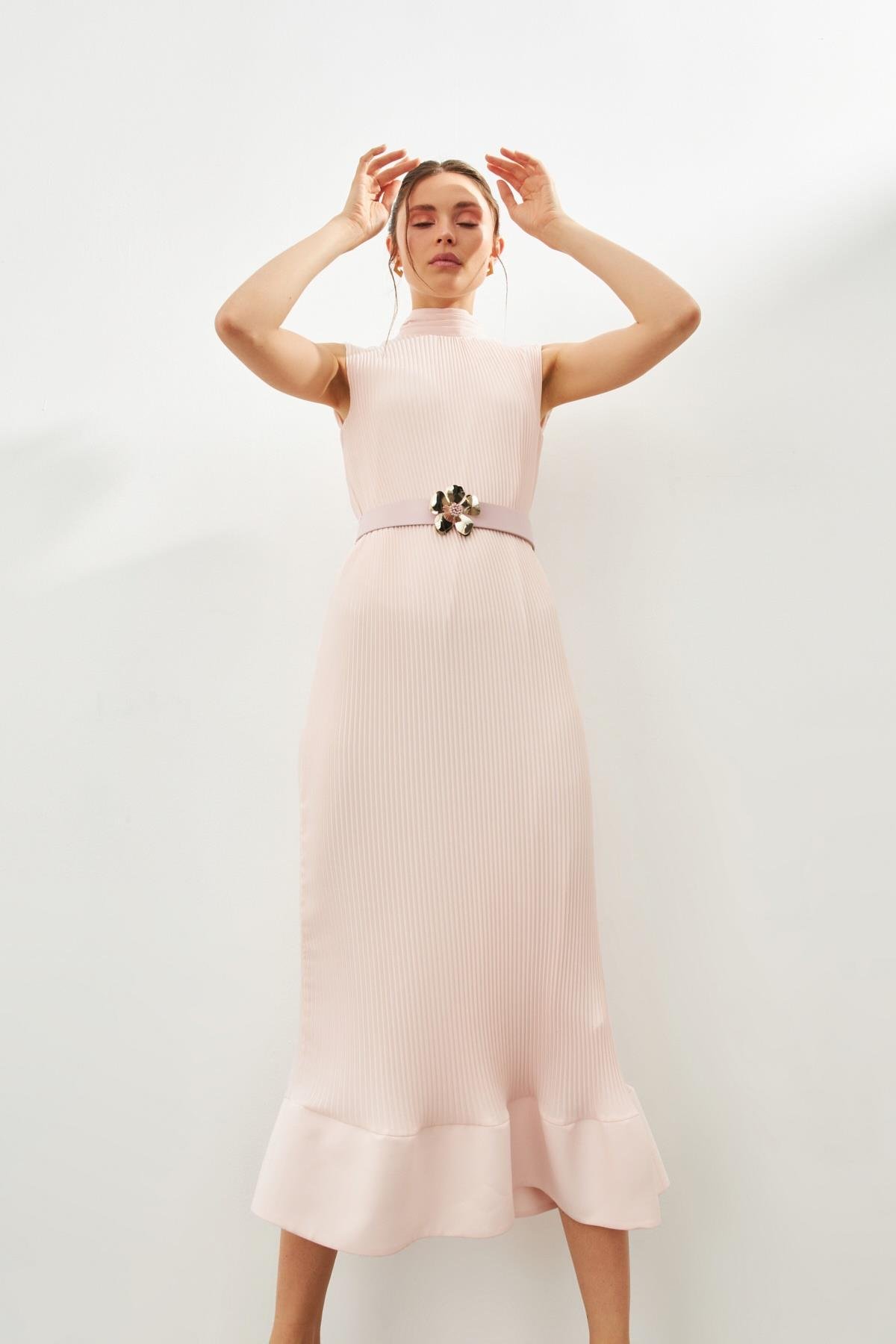 Pudra Dik Yaka  Piliseli  Hazır Kemer Detaylı Kolsuz  Midi Boy Elbise Kadın Dresses & Evening Dresses modelleri
