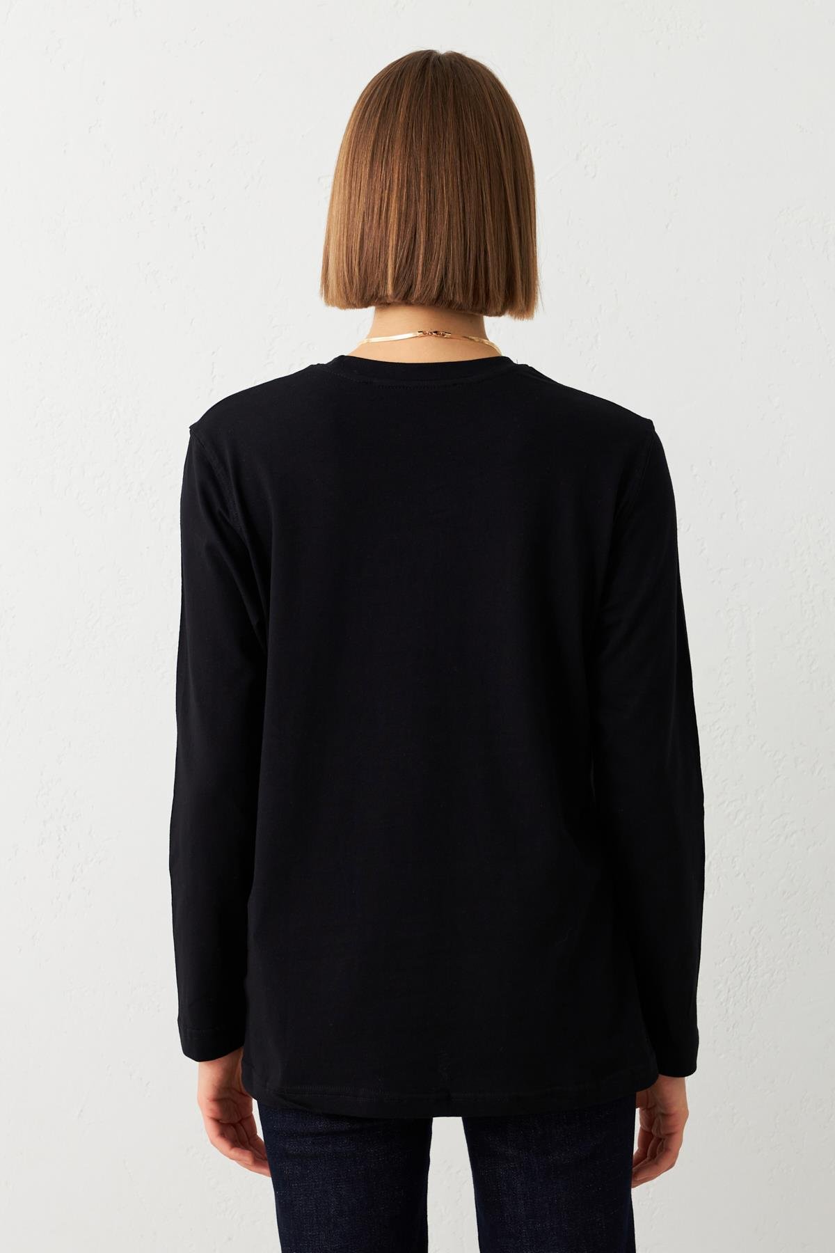 Siyah Bisiklet Yaka Uzun Kollu Baskı Detaylı Sweatshirt Kadın Sweatshirt modelleri