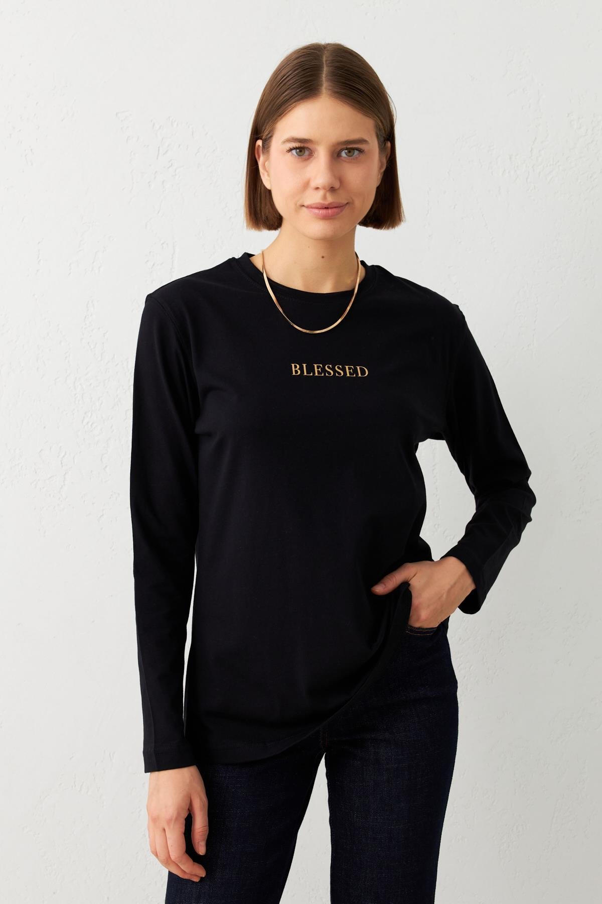 Siyah Bisiklet Yaka Uzun Kollu Baskı Detaylı Sweatshirt Kadın Sweatshirt modelleri