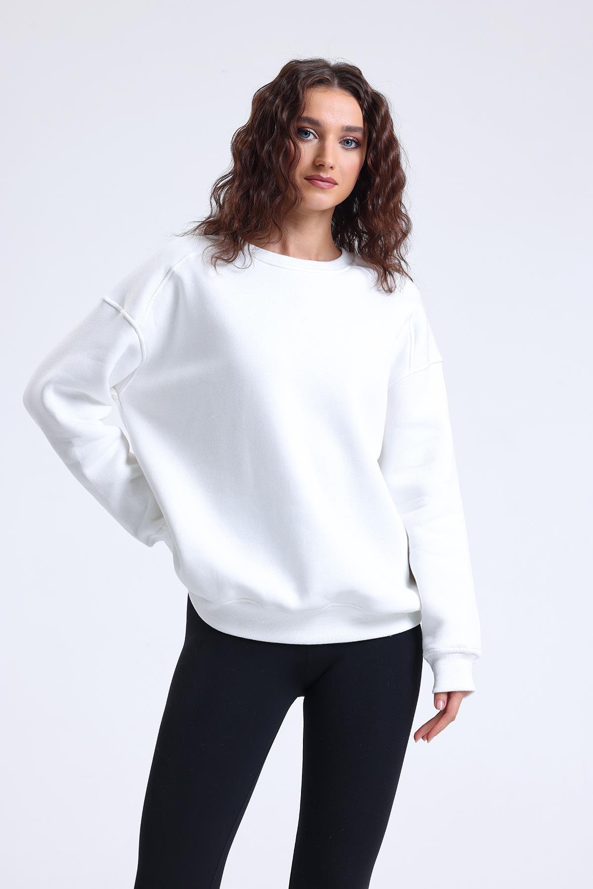 BEYAZ DÜZ ŞARDONLU SWEAT