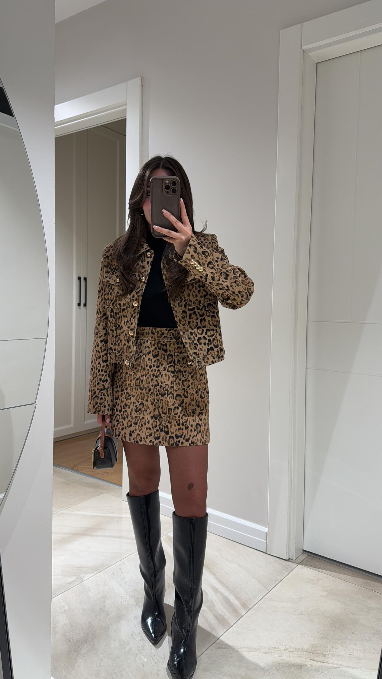 Bej Leopar Desen Ön Cepli Etek