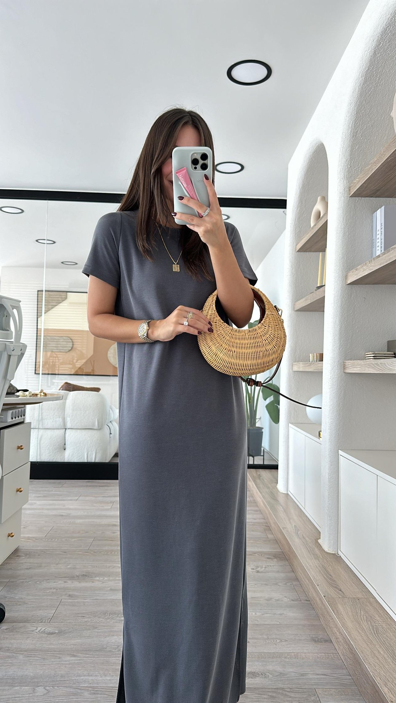 Füme Yan Yırtmaçlı Marka Model Elbise