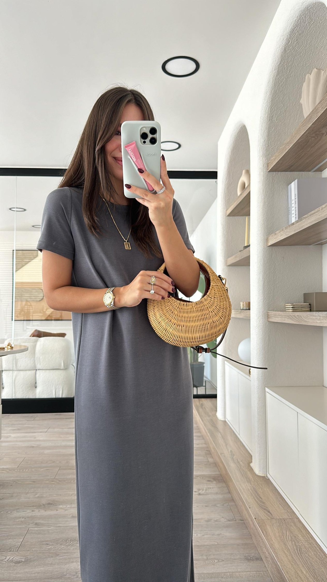 Füme Yan Yırtmaçlı Marka Model Elbise