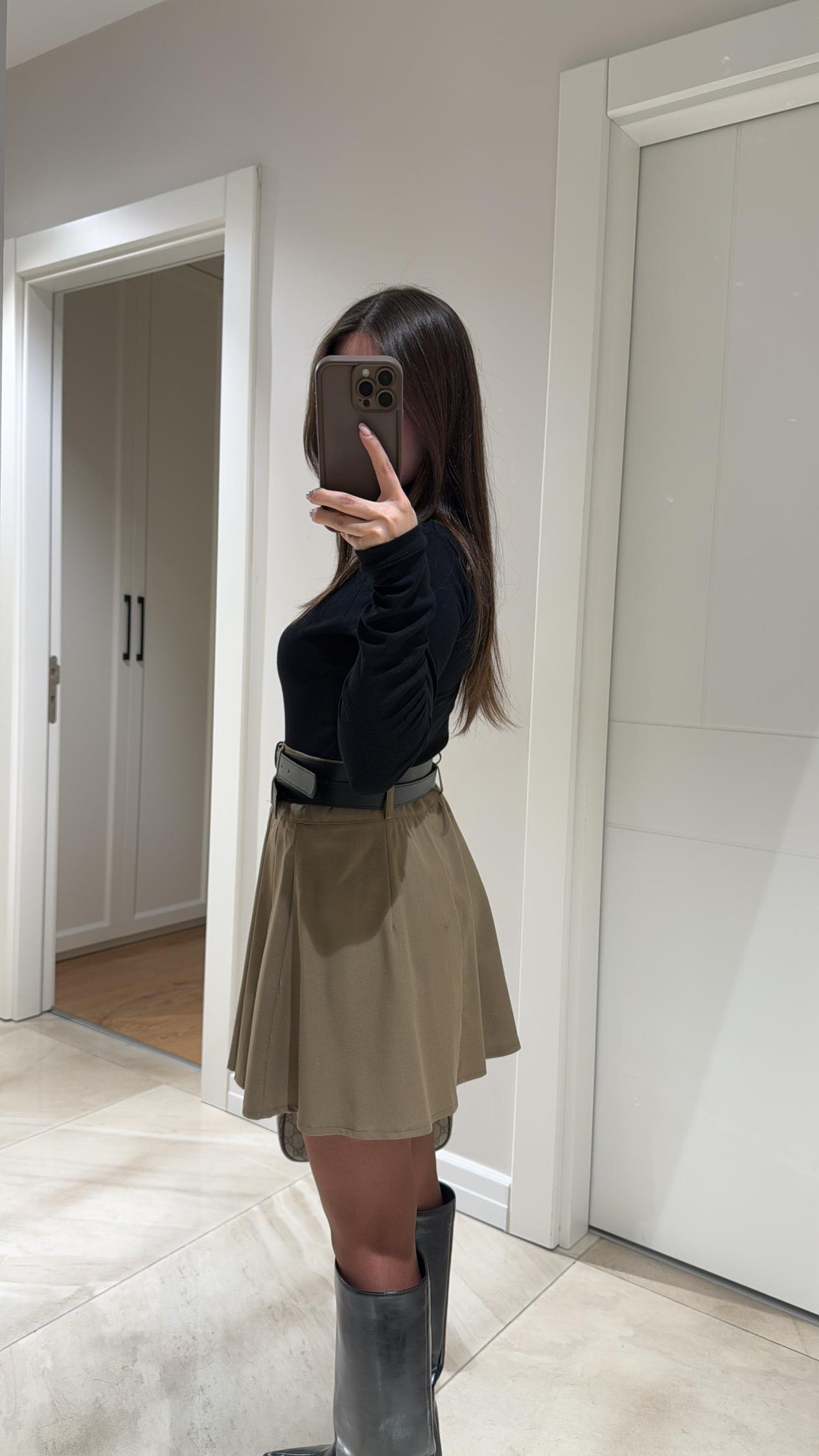 Caramel Pileli Çift Kemerli Etek 