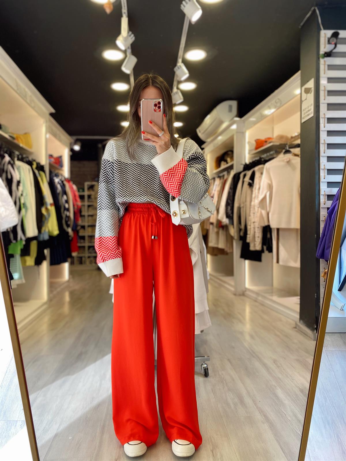 Kırmızı Beli Lastikli Saten Bol Pantolon