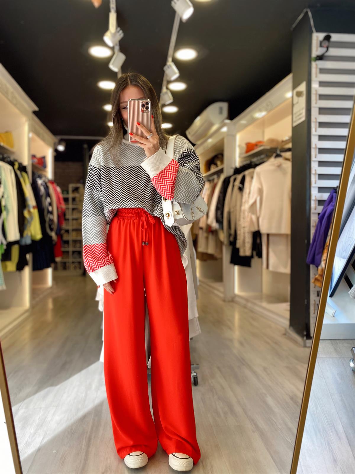 Kırmızı Beli Lastikli Saten Bol Pantolon