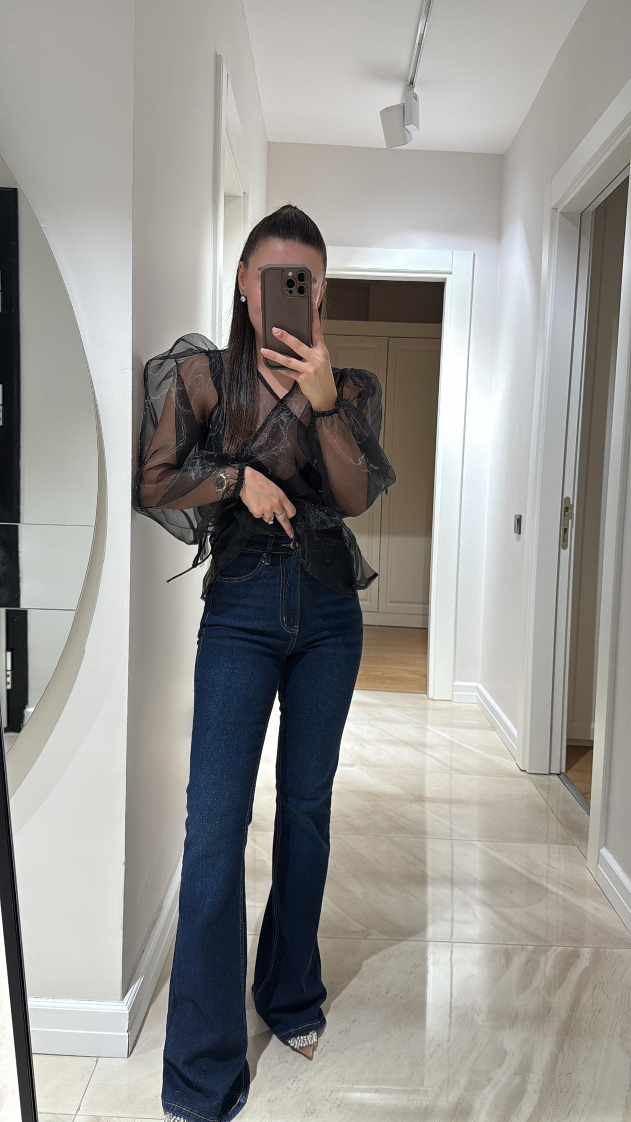 Koyu Lacivert Taşlamalı İspanyol Paça Marka Model Jean 