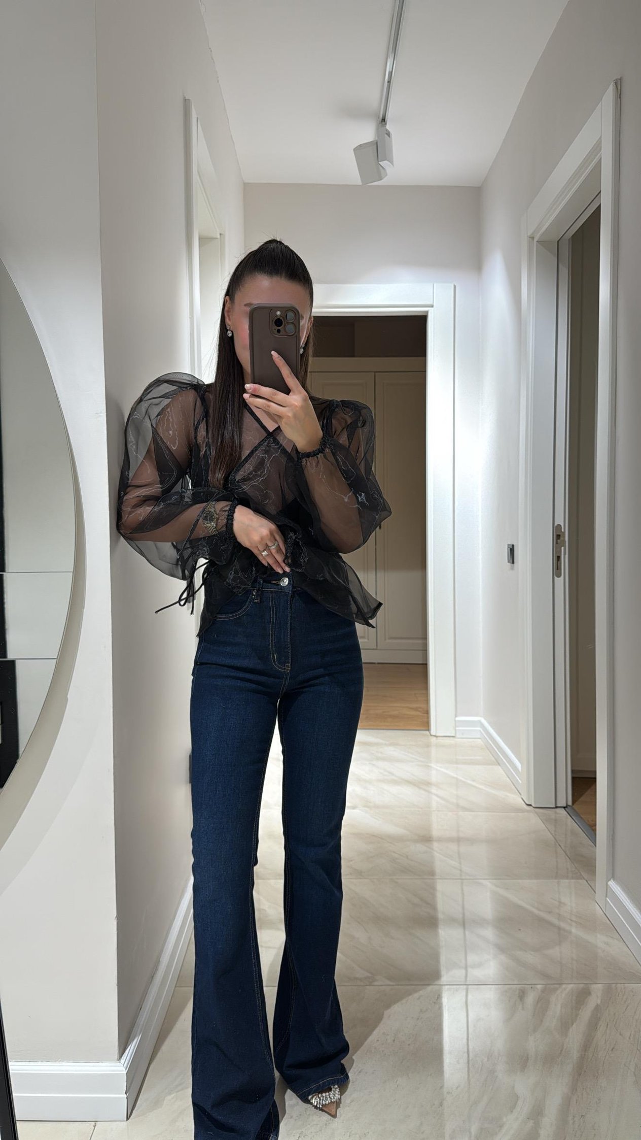 Koyu Lacivert Taşlamalı İspanyol Paça Marka Model Jean 