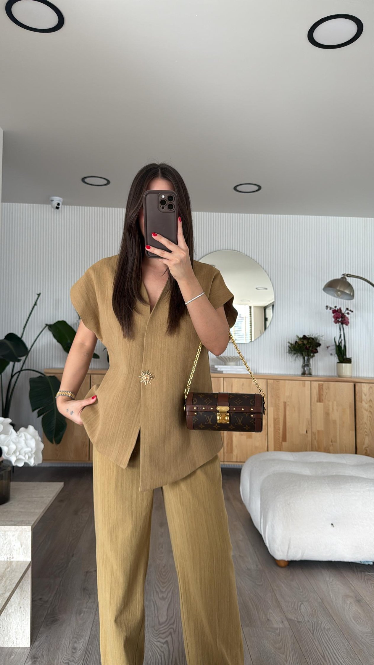 Olive Gold Düğme Detaylı Takım
