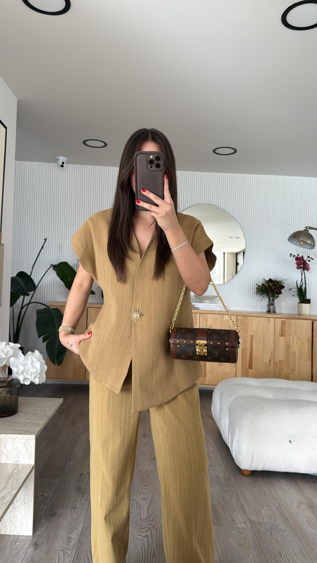 Olive Gold Düğme Detaylı Takım