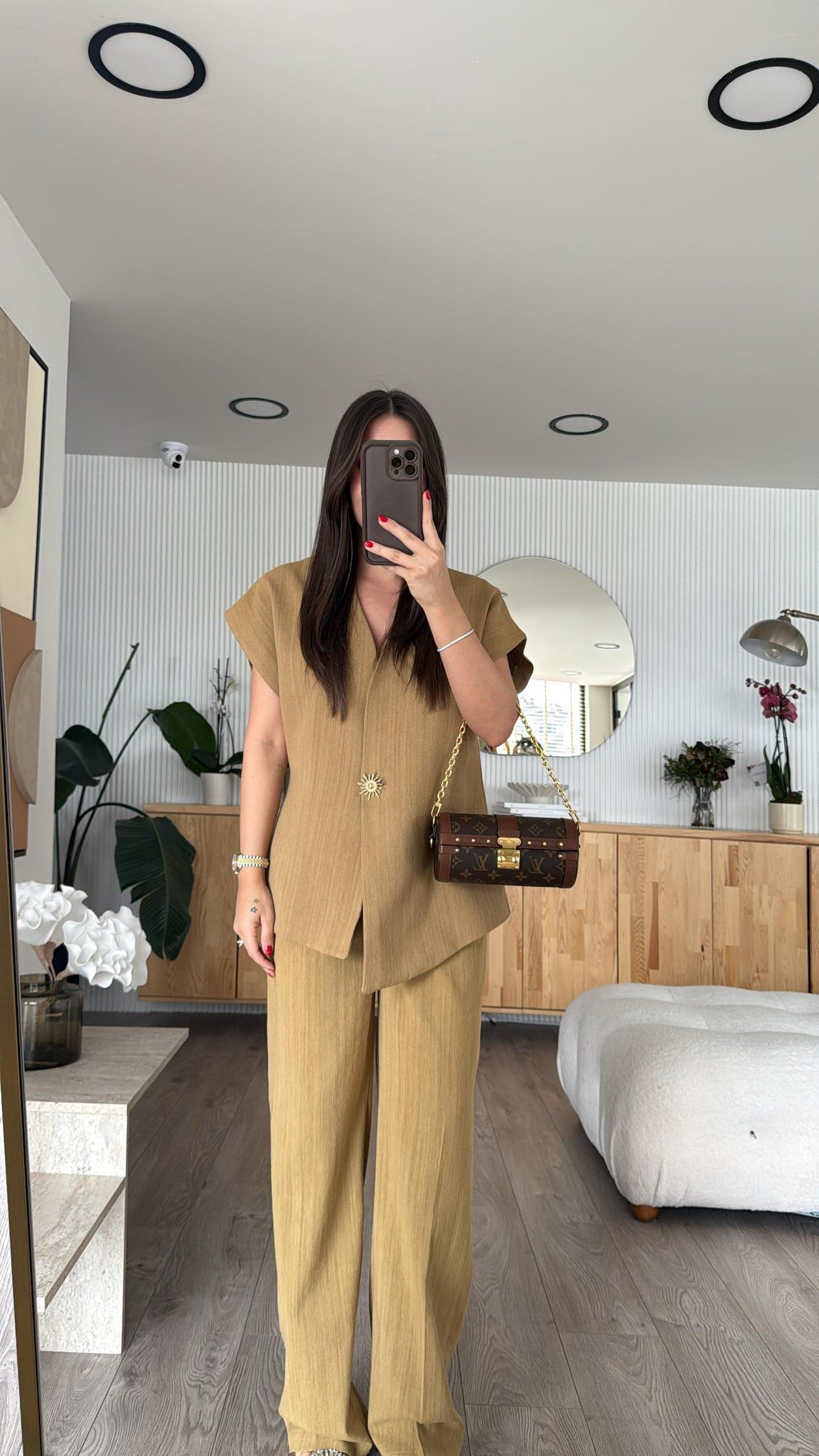 Olive Gold Düğme Detaylı Takım