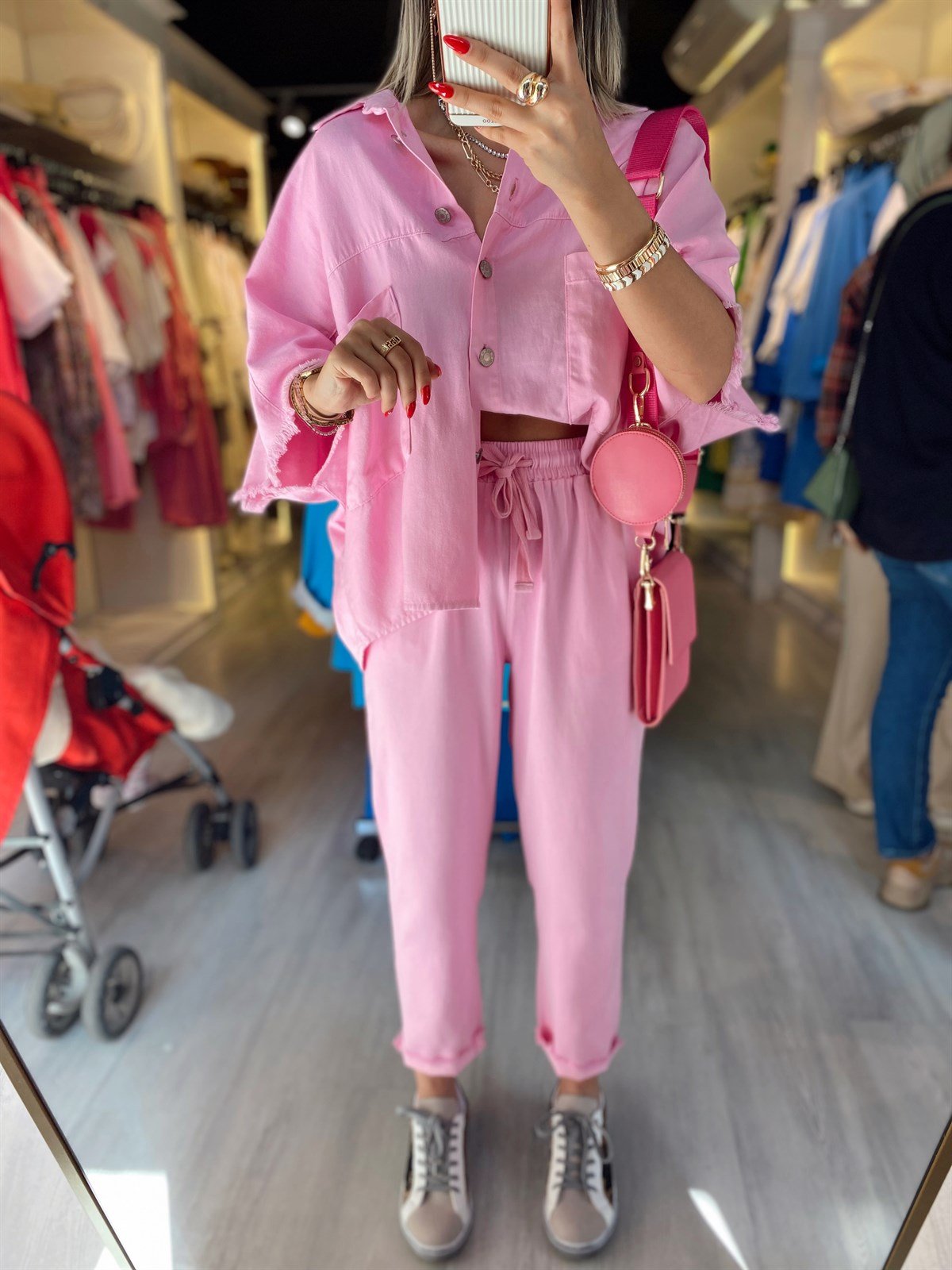 Pembe Rengi Kısa Kol Cepli Takım 